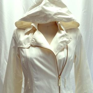 🌟Vince Camuto Trench Coat w/Hood